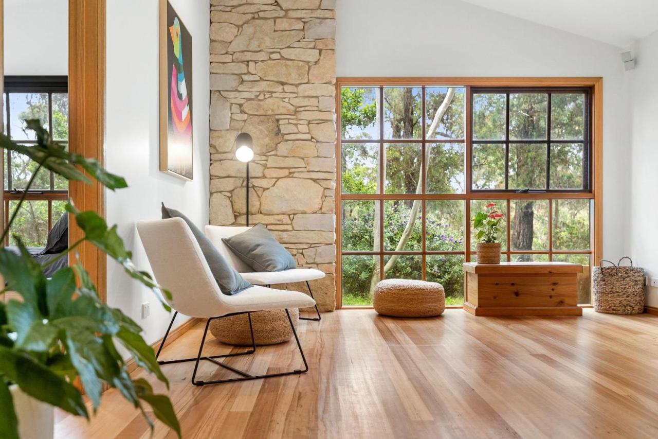 Villa Yirrip House Nestled On The Edge Of National Park à Aireys Inlet Extérieur photo
