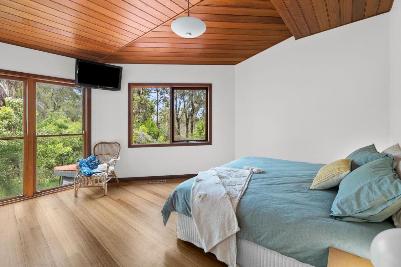 Villa Yirrip House Nestled On The Edge Of National Park à Aireys Inlet Extérieur photo